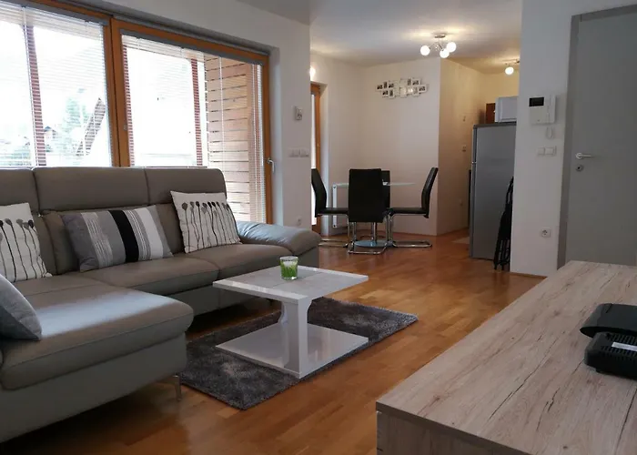 Apartma Lucijana Appartamento *